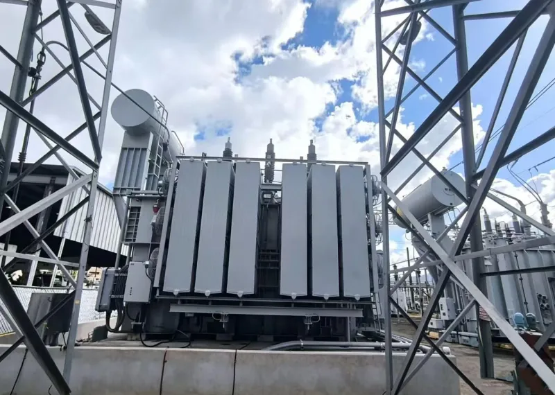 Gama completa del transformador de distribuci&oacute;n inmerso en aceite monof&aacute;sico 10kVA~330kVA